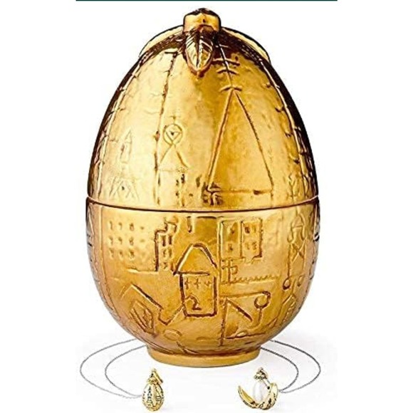 Charmed Aroma Harry Potter™ Golden Egg Candle - Golden Egg Necklace Collection - Picture 2 of 6